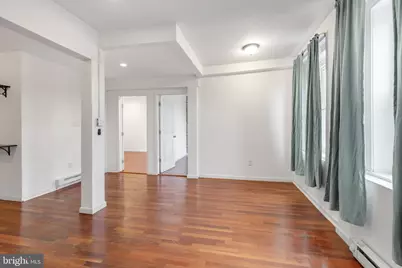 618 N 40th Street #4, Philadelphia, PA 19104 - Photo 8