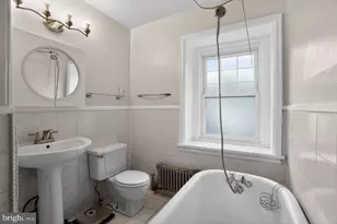 6393 Woodbine Ave, Philadelphia, PA 19151 - Photo 32