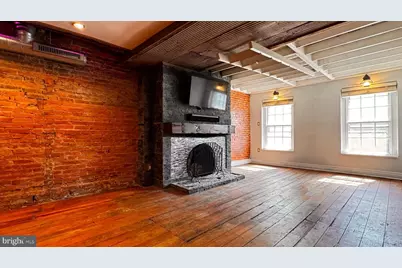 400 S 2nd Street #404B, Philadelphia, PA 19147 - Photo 2