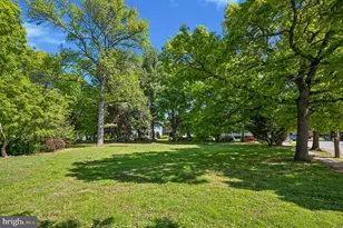 184 E Willow Grove Ave, Philadelphia, PA 19118 - Photo 14