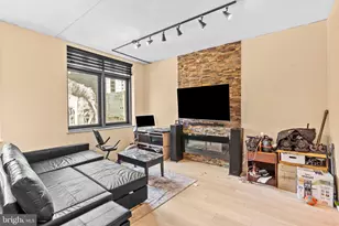 1352 South St, Philadelphia, PA 19147 - Photo 10