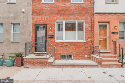1634 S Iseminger Street, Philadelphia, PA 19148 - Photo 2