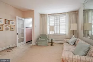 2522 S Warnock St, Philadelphia, PA 19148 - Photo 2