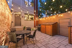 1724 Tulip St, Philadelphia, PA 19125 - Photo 2