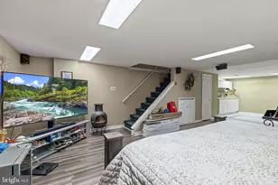 3530 Churchill Ln, Philadelphia, PA 19114 - Photo 32