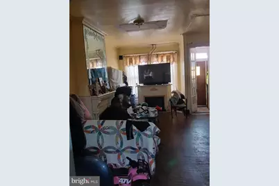 1751 N 27th Street N, Philadelphia, PA 19121 - Photo 2