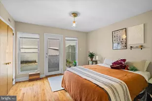 758 S 19th St, Philadelphia, PA 19146 - Photo 6