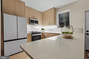 1032 S Randolph St, Philadelphia, PA 19147 - Photo 4