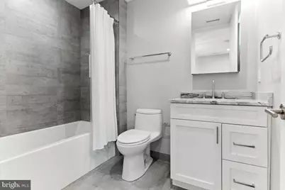 138 S Front Street, Philadelphia, PA 19106 - Photo 32