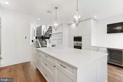 138 S Front Street, Philadelphia, PA 19106 - Photo 16