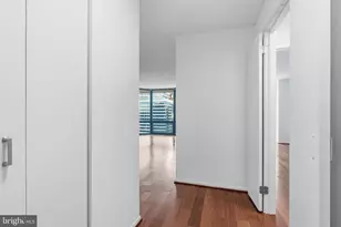 2020 Walnut St, Philadelphia, PA 19103 - Photo 2