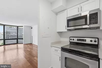 2020 Walnut Street #29D, Philadelphia, PA 19103 - Photo 10