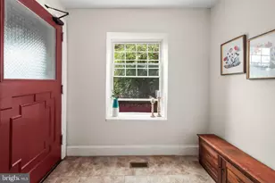 17 W Phil Ellena St, Philadelphia, PA 19119 - Photo 18
