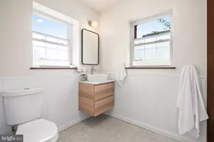17 W Phil Ellena St, Philadelphia, PA 19119 - Photo 34