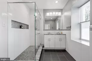 2227 N 54th St, Philadelphia, PA 19131 - Photo 16