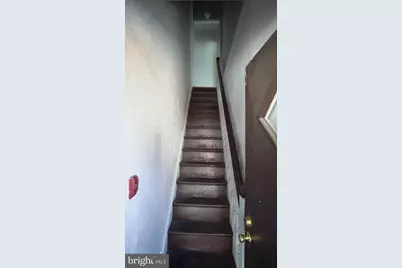 1900 S 18th Street #3RD FL, Philadelphia, PA 19145 - Photo 2