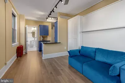 1324 Locust Street #827, Philadelphia, PA 19107 - Photo 10