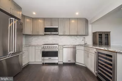 717 S Christopher Columbus Boulevard S #714, Philadelphia, PA 19147 - Photo 8