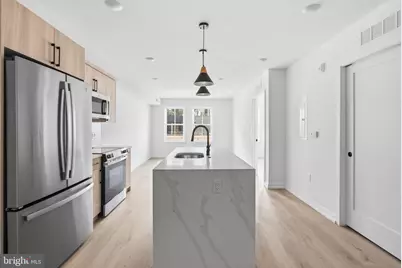 208 Vine Street #2A, Philadelphia, PA 19106 - Photo 8