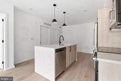 208 Vine Street #2A, Philadelphia, PA 19106 - Photo 6