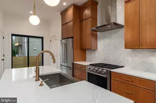 2368 E Norris St, Philadelphia, PA 19125 - Photo 10