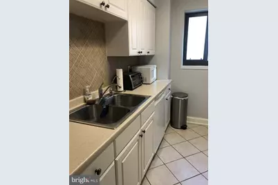 1420 Locust Street #6R, Philadelphia, PA 19102 - Photo 10