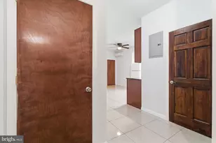 1926 S 7th St, Philadelphia, PA 19148 - Photo 10