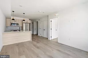 208 Vine St, Philadelphia, PA 19106 - Photo 1