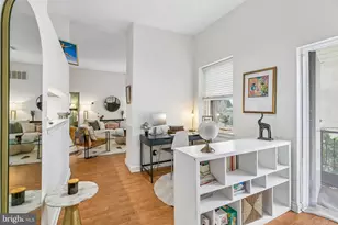 1500 Green St, Philadelphia, PA 19130 - Photo 8
