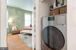 1500 Green St, Philadelphia, PA 19130 - Photo 10