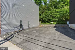 218 Fountain St, Philadelphia, PA 19128 - Photo 32
