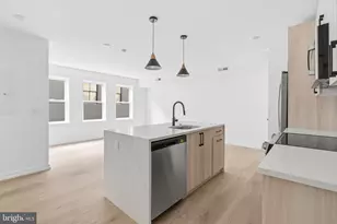 208 Vine St, Philadelphia, PA 19106 - Photo 6