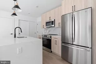 208 Vine St, Philadelphia, PA 19106 - Photo 8