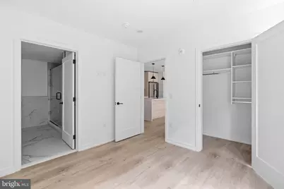 208 Vine Street #2E, Philadelphia, PA 19106 - Photo 10