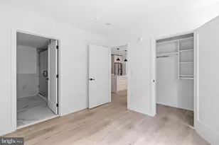 208 Vine St, Philadelphia, PA 19106 - Photo 10