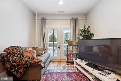 931 N 19th Street #2, Philadelphia, PA 19130 - Photo 2