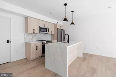 208 Vine Street #2F, Philadelphia, PA 19106 - Photo 1