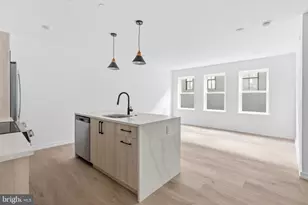 208 Vine St, Philadelphia, PA 19106 - Photo 6
