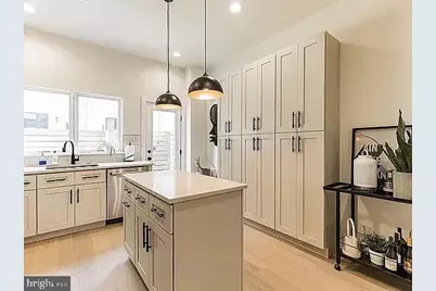 2013 Abigail Street, Philadelphia, PA 19125 - Photo 8