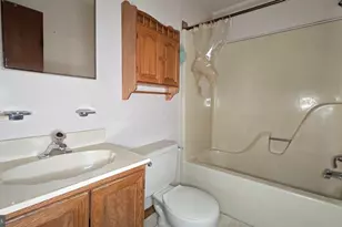 200 Robbins St, Philadelphia, PA 19111 - Photo 18