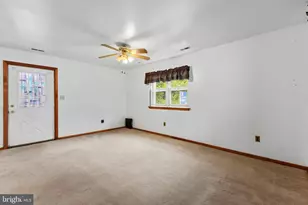 200 Robbins St, Philadelphia, PA 19111 - Photo 16