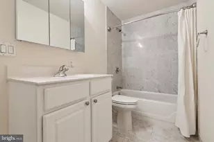 1500 Chestnut St, Philadelphia, PA 19102 - Photo 16