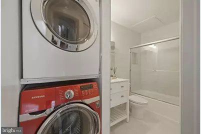 1601 Spring Garden Street #313, Philadelphia, PA 19130 - Photo 14