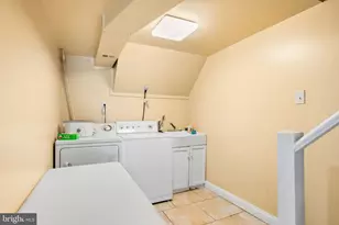 2811 Ryerson Pl, Philadelphia, PA 19114 - Photo 38