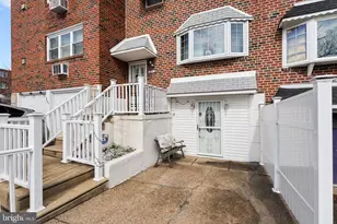 2811 Ryerson Pl, Philadelphia, PA 19114 - Photo 2
