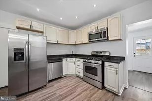 302 Fountain St, Philadelphia, PA 19128 - Photo 16