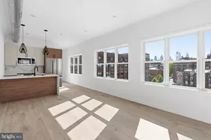 209 New St, Philadelphia, PA 19106 - Photo 1