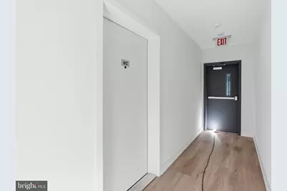 209 New Street #6C, Philadelphia, PA 19106 - Photo 2