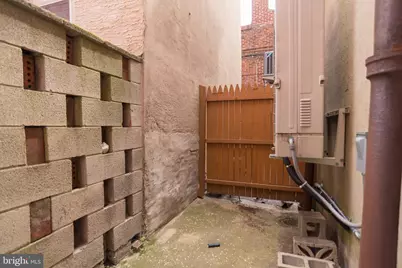 419 Gaskill Street, Philadelphia, PA 19147 - Photo 18