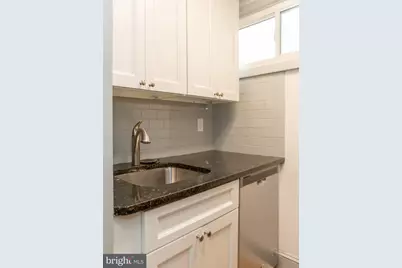 419 Gaskill Street, Philadelphia, PA 19147 - Photo 8